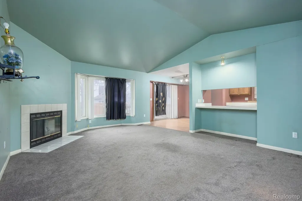 19249 Parkville Street Livonia City MI 48152