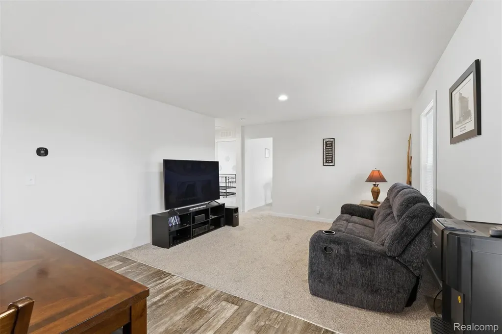 2125 Candy Lane Brighton City MI 48114