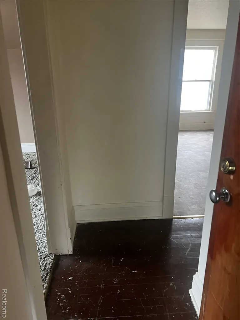 1411 5th Street Muskegon City MI 49441