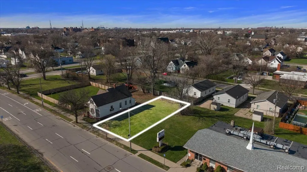 3565 W Jeffries Freeway Detroit City MI 48208