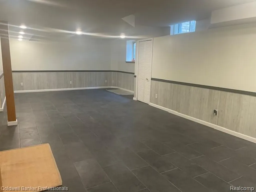 13096 Village Court Vienna Charter Township MI 48420