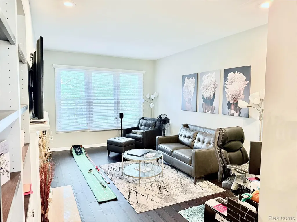 7288 Simsbury Dr. Drive West Bloomfield Charter Township MI 48322