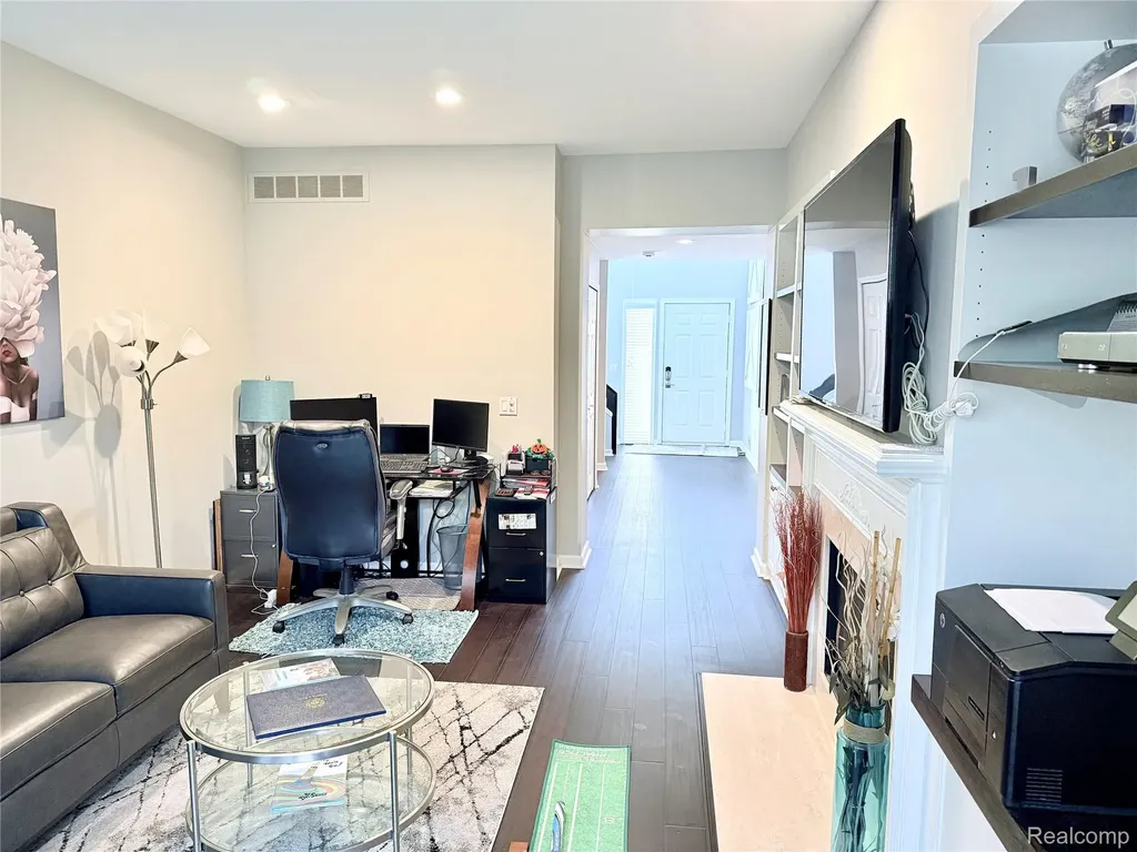 7288 Simsbury Dr. Drive West Bloomfield Charter Township MI 48322