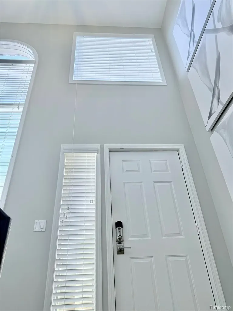 7288 Simsbury Dr. Drive West Bloomfield Charter Township MI 48322
