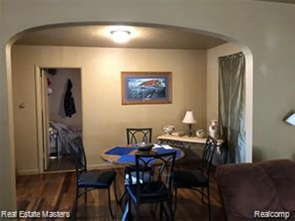 4480 Pine Grove Avenue Fort Gratiot Charter Township MI 48059
