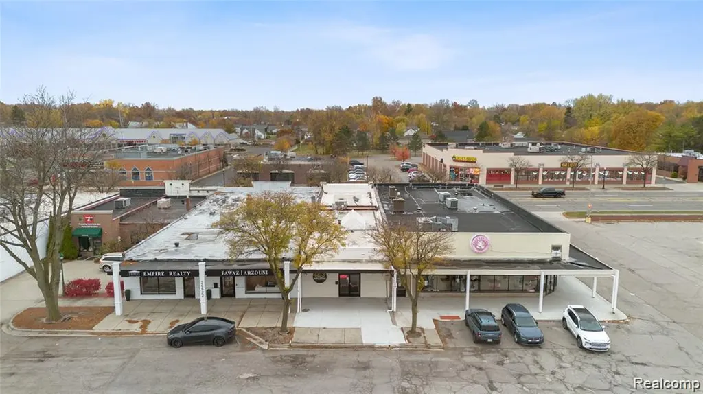 29530 Ford Road Garden City City MI 48135