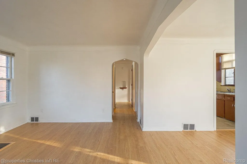 17902 Chester Street Detroit City MI 48224