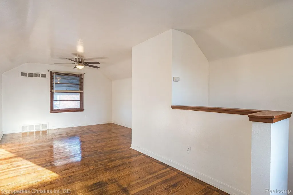 17902 Chester Street Detroit City MI 48224