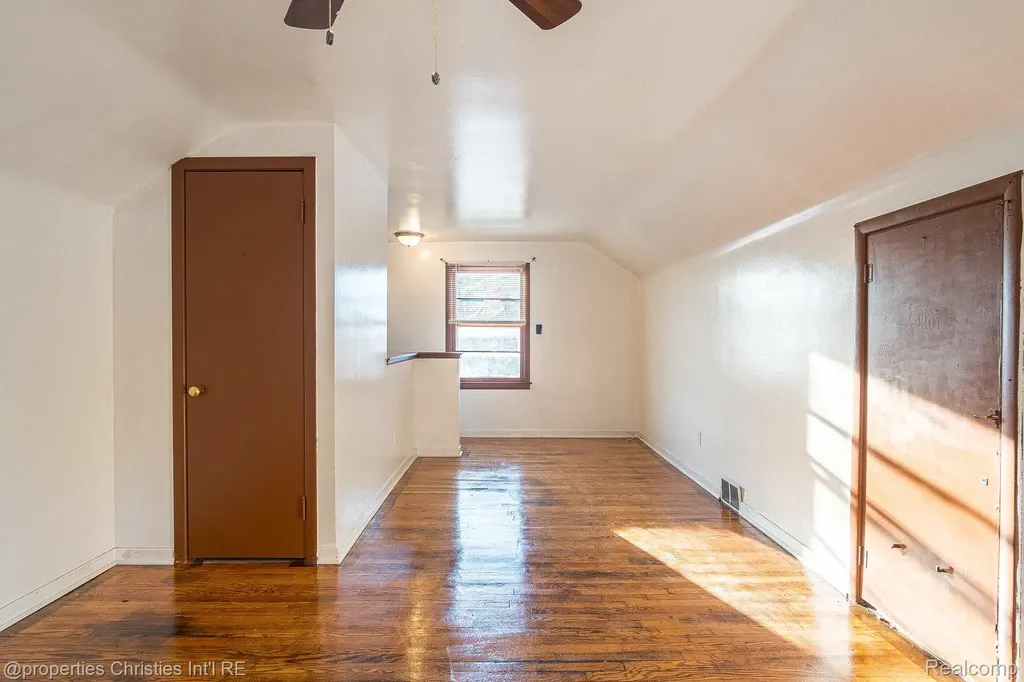 17902 Chester Street Detroit City MI 48224