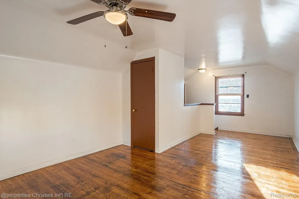 17902 Chester Street Detroit City MI 48224