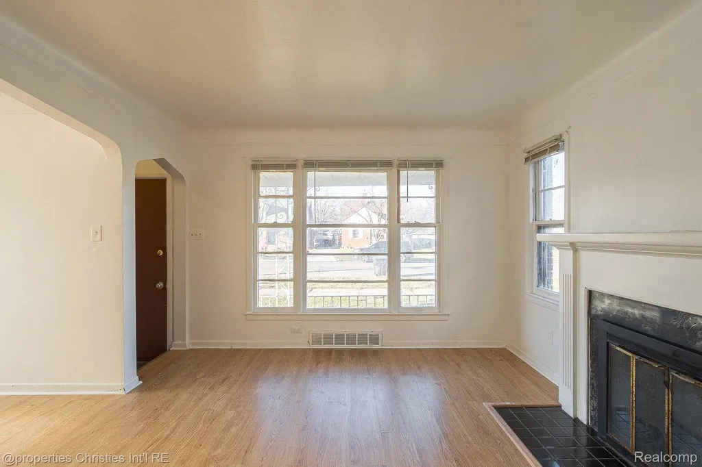 17902 Chester Street Detroit City MI 48224