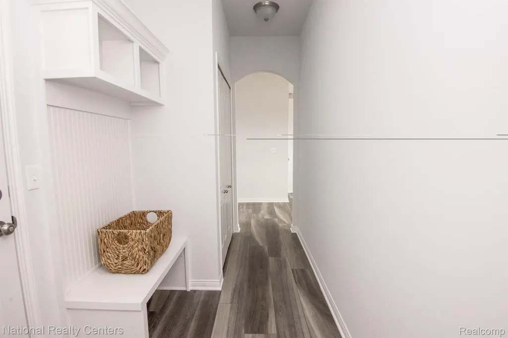 23 Woodfield Parkway Grand Blanc Charter Township MI 48439