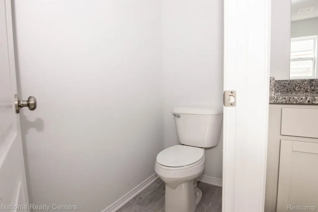 23 Woodfield Parkway Grand Blanc Charter Township MI 48439