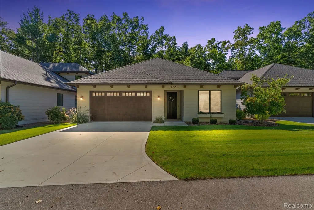 2031 Ottawa Beach Road Park Township MI 49424