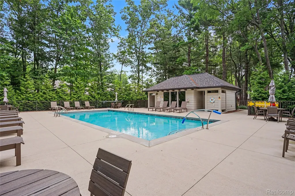 2031 Ottawa Beach Road Park Township MI 49424