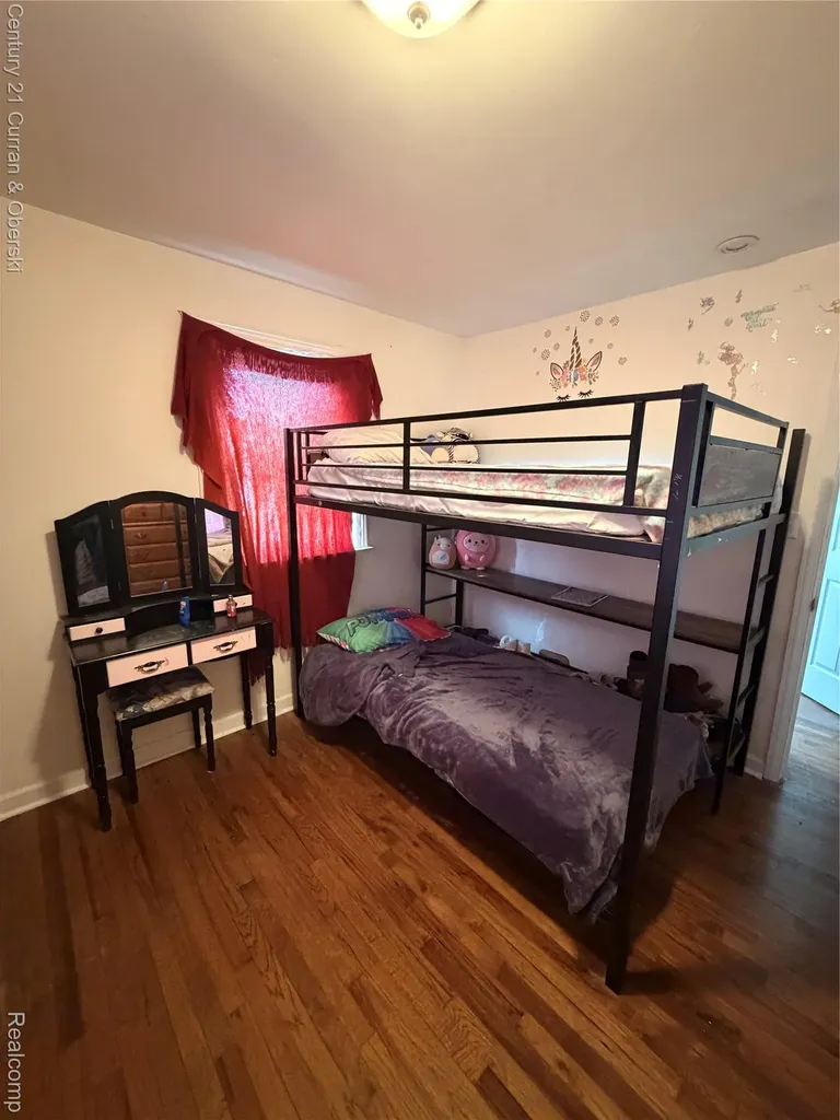 13272 Pullman Street Southgate City MI 48195