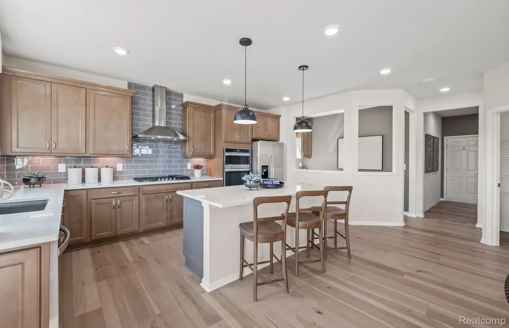 30113 Norway Drive Lyon Charter Township MI 48165