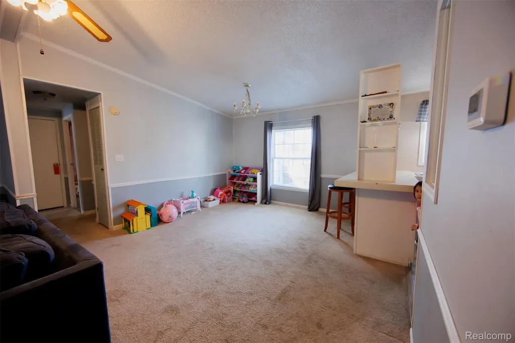 8016 Harbour Drive Ira Township MI 48023