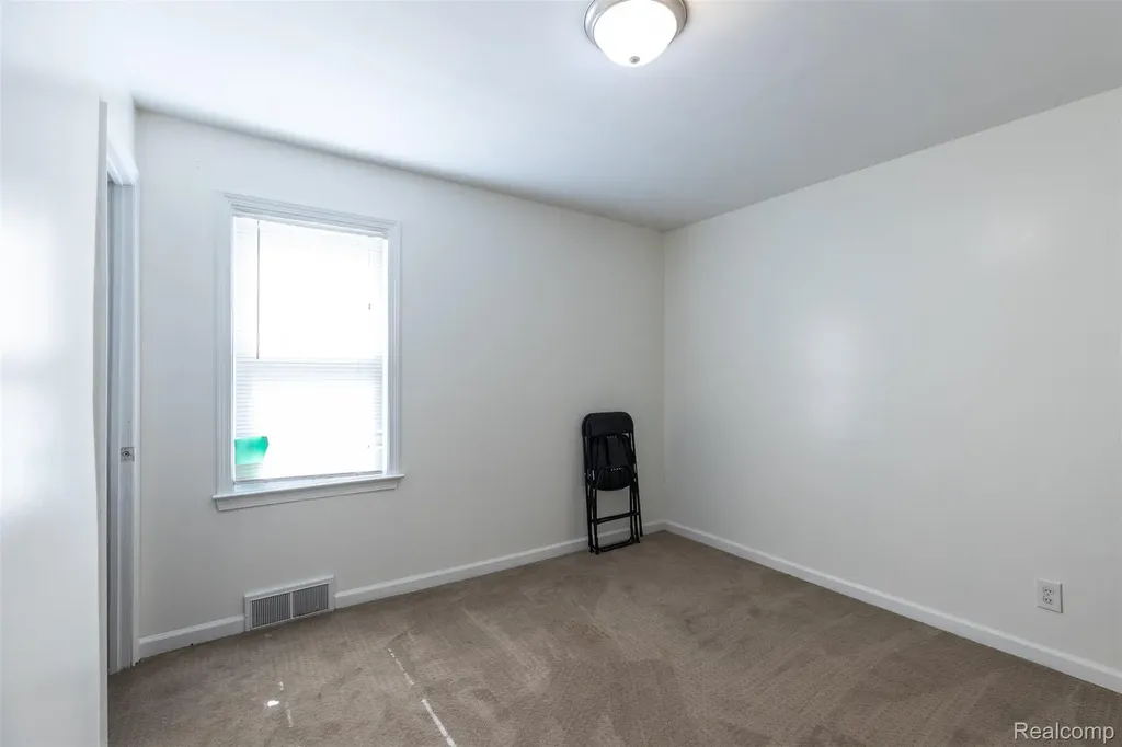 315 Brain Avenue Belleville City MI 48111