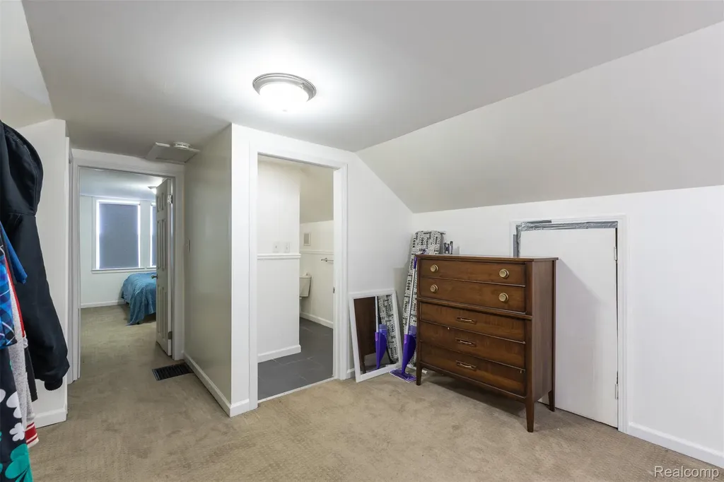 315 Brain Avenue Belleville City MI 48111