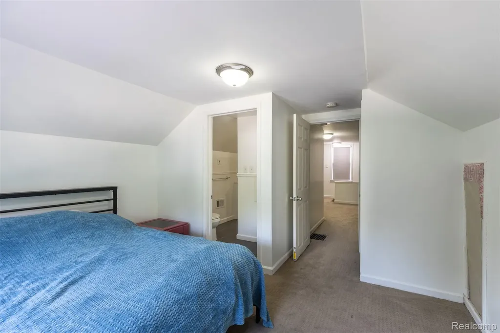315 Brain Avenue Belleville City MI 48111