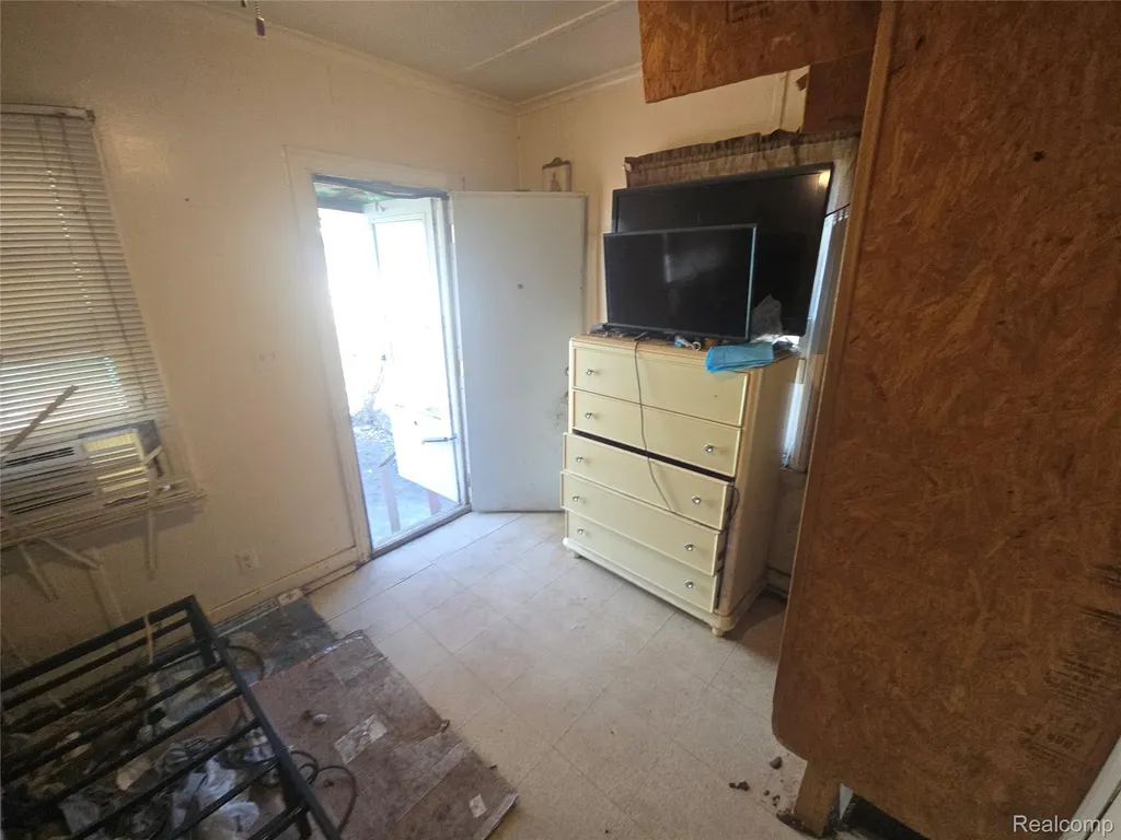 336 Grove Street Highland Park City MI 48203