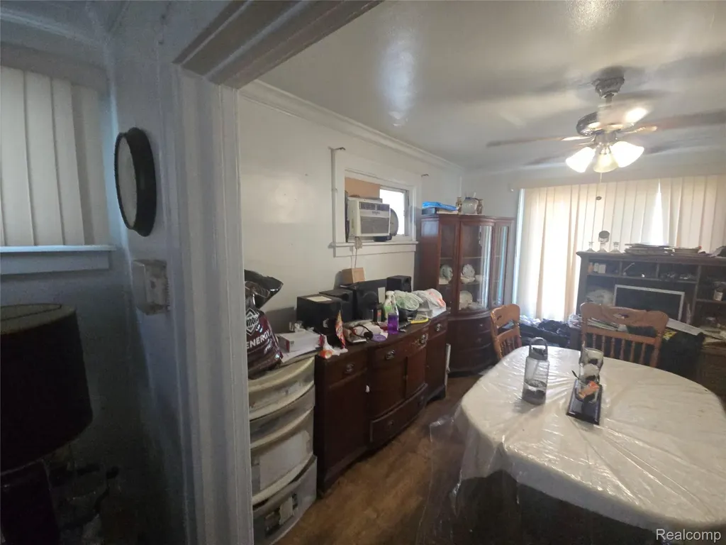 336 Grove Street Highland Park City MI 48203