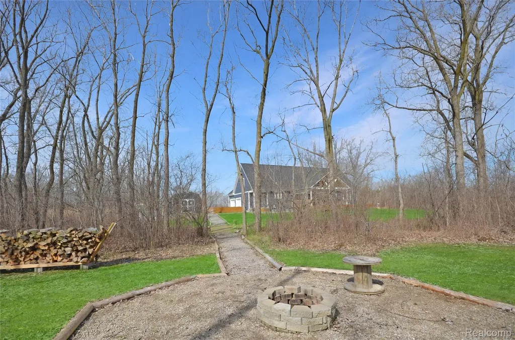 70336 Welding Road Richmond Township MI 48062