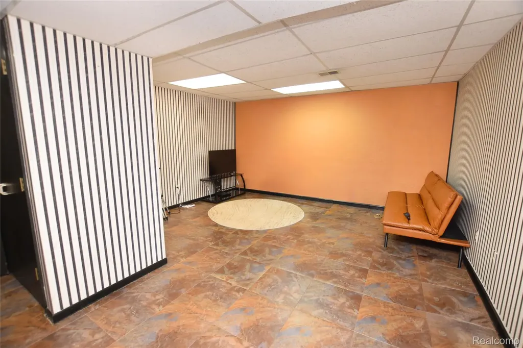 2525 White Oak Place Flint Charter Township MI 48532
