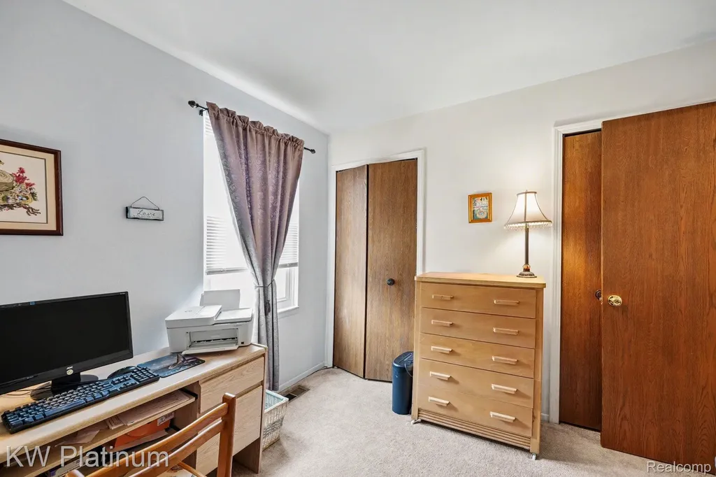 44566 N Bunker Hill Drive Clinton Charter Township MI 48038