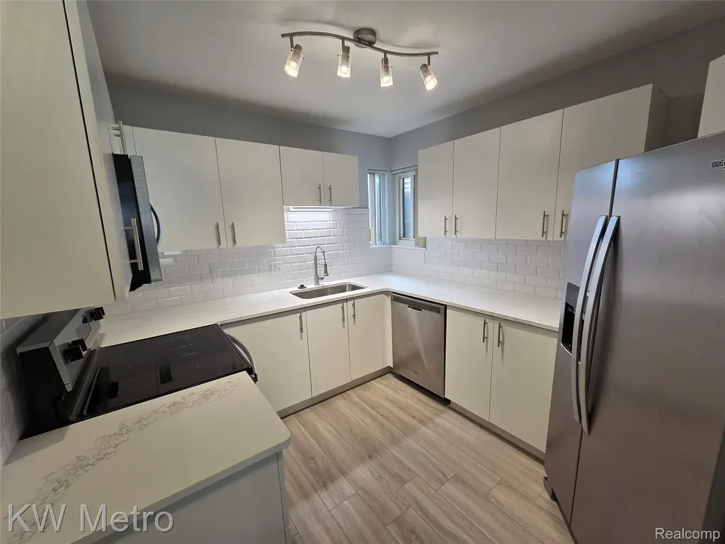 6680 Ridgefield Circle West Bloomfield Charter Township MI 48322