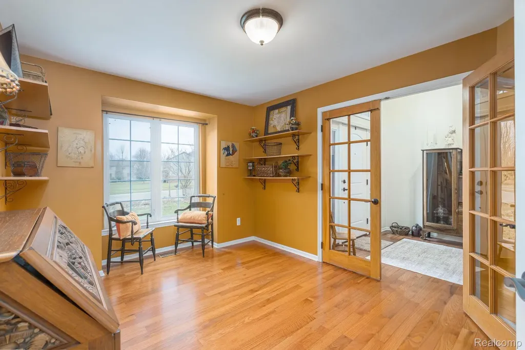 185 Columbia Drive South Lyon City MI 48178