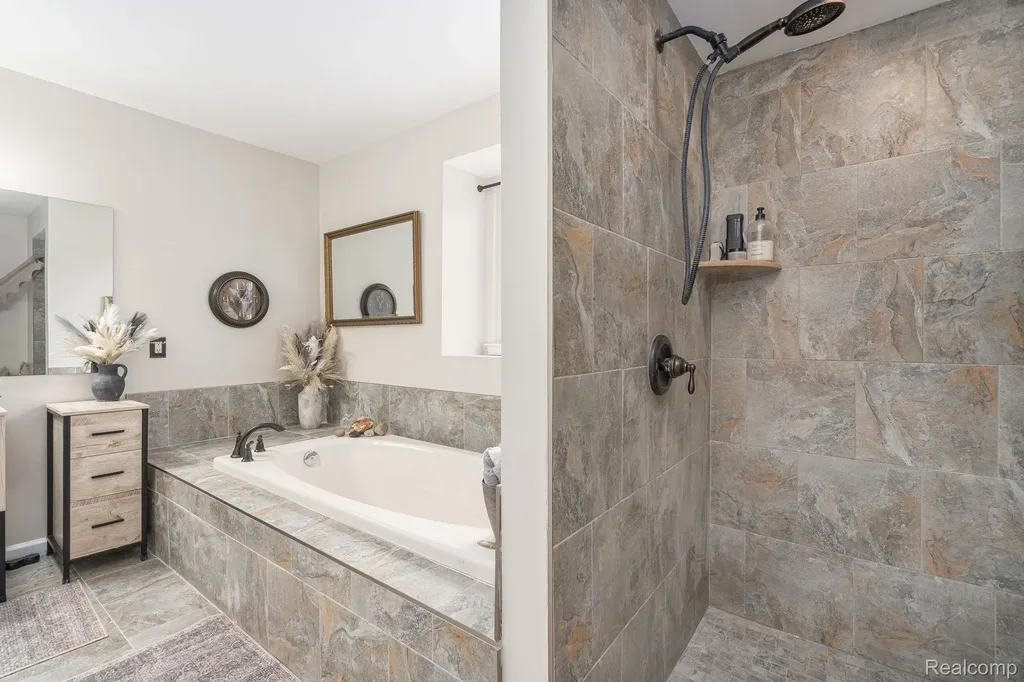 185 Columbia Drive South Lyon City MI 48178