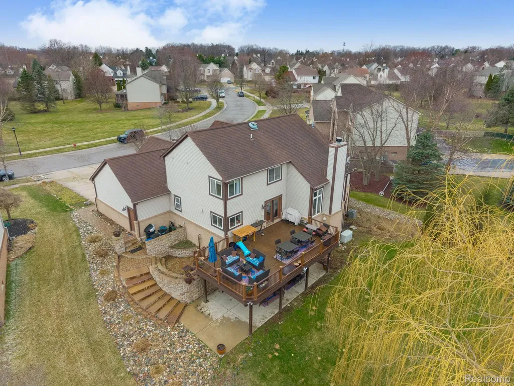 185 Columbia Drive South Lyon City MI 48178