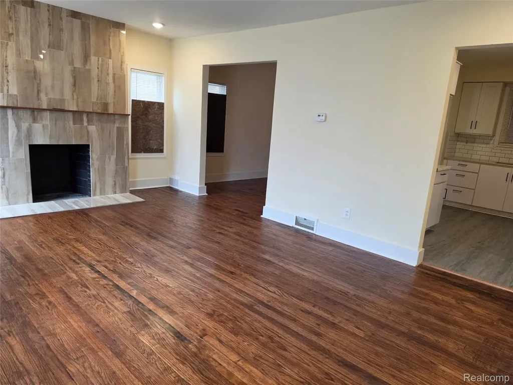 18284 Hartwell Street Detroit City MI 48235