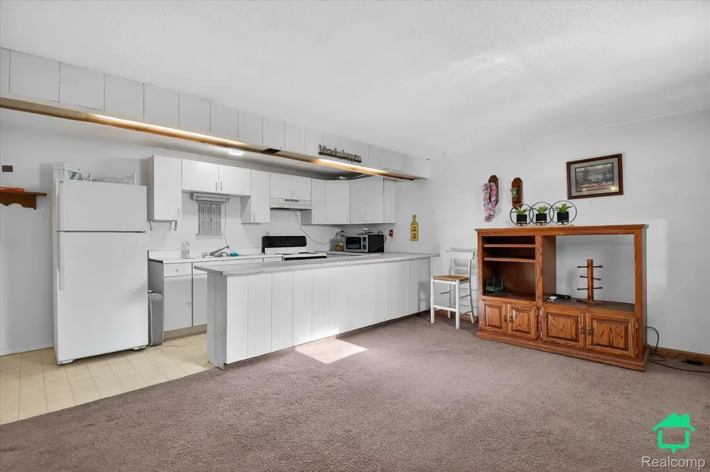 12763 Ostrander Road London Township MI 48159