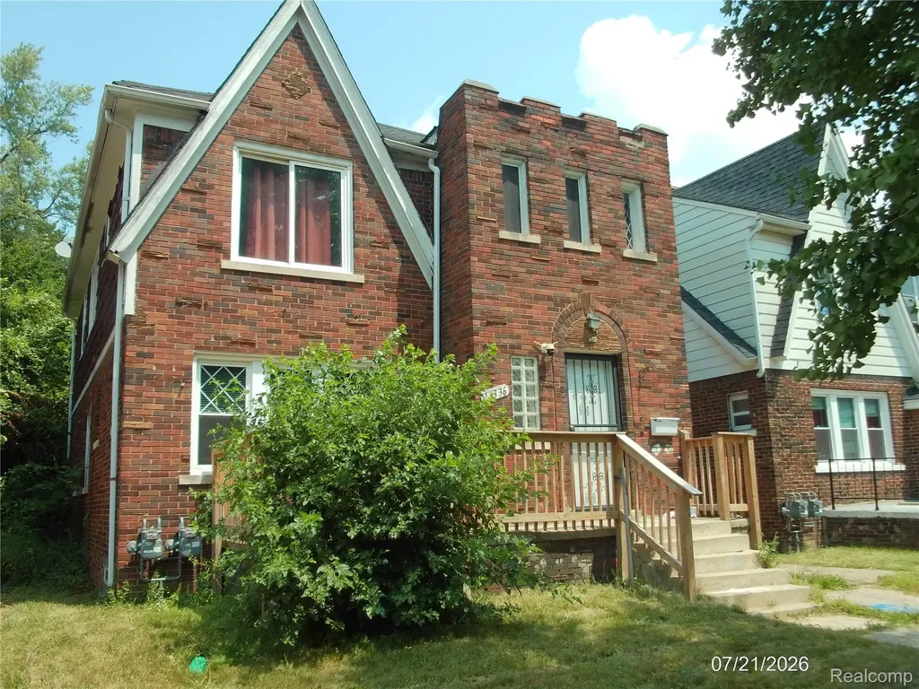 10336 W Point Street Detroit City MI 48204