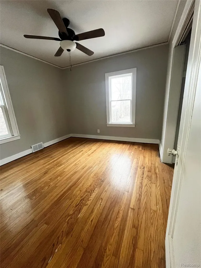 5532 Kensington Avenue Detroit City MI 48224