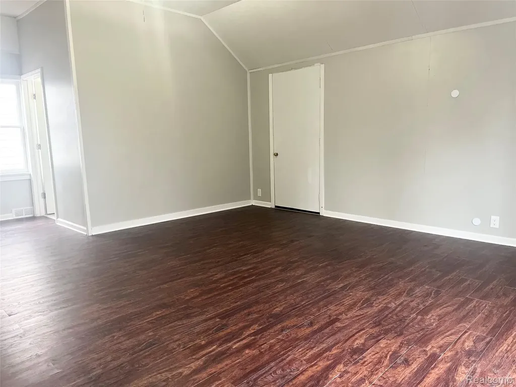 5532 Kensington Avenue Detroit City MI 48224
