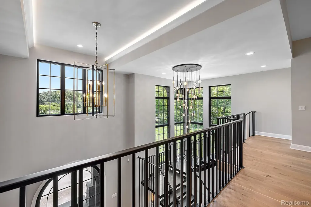 4995 Saddleridge Trail Ann Arbor City MI 48105