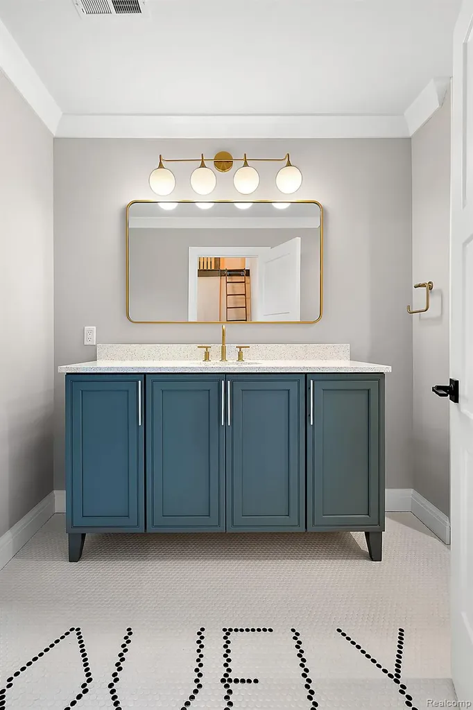 4995 Saddleridge Trail Ann Arbor City MI 48105