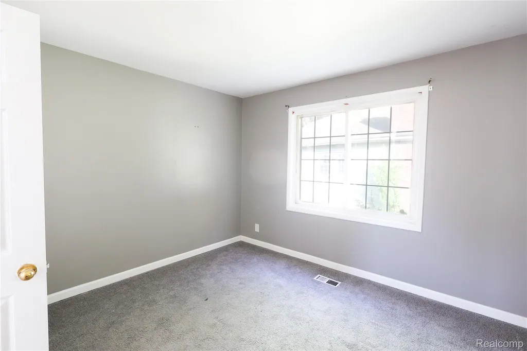 3319 Lakeview Street Frenchtown Township MI 48162