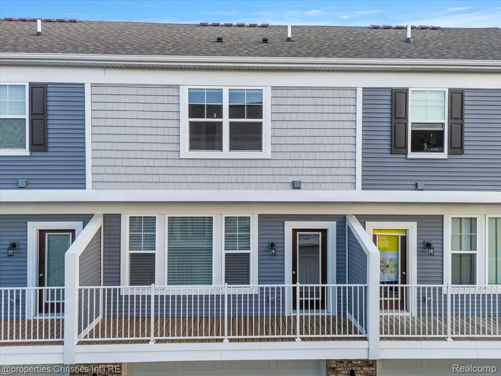 4953 Treeside Lane Troy City MI 48098