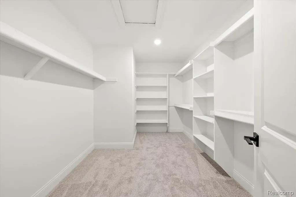 28326 Nadia Lane Chesterfield Township MI 48047