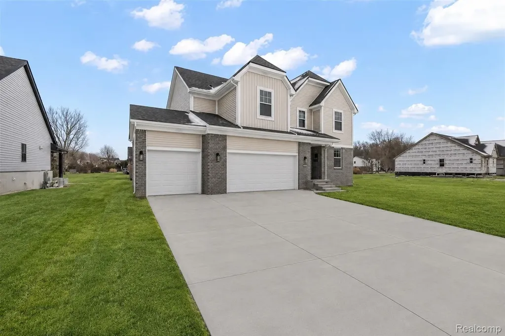 28326 Nadia Lane Chesterfield Township MI 48047