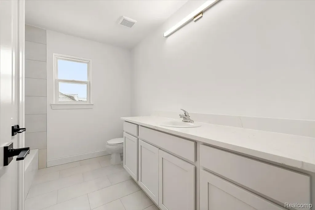 28326 Nadia Lane Chesterfield Township MI 48047