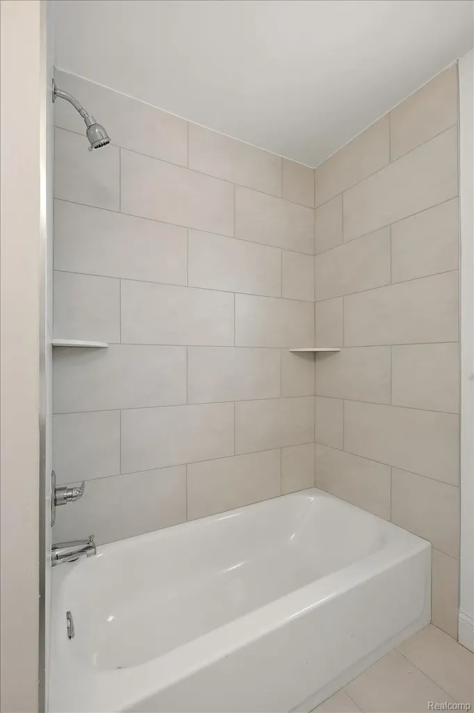 28326 Nadia Lane Chesterfield Township MI 48047