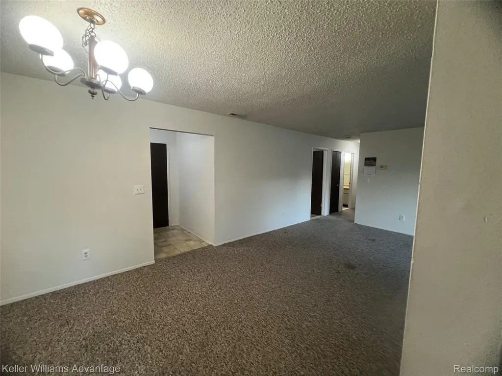27915 Berrywood Lane Farmington Hills City MI 48334