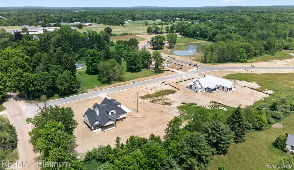 V/l Lot #2 Sweetheart Lane Brighton Township MI 48114