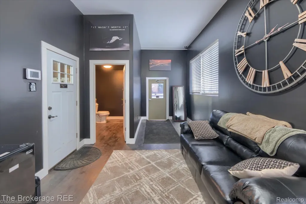 5482 Miller Road Swartz Creek City MI 48473